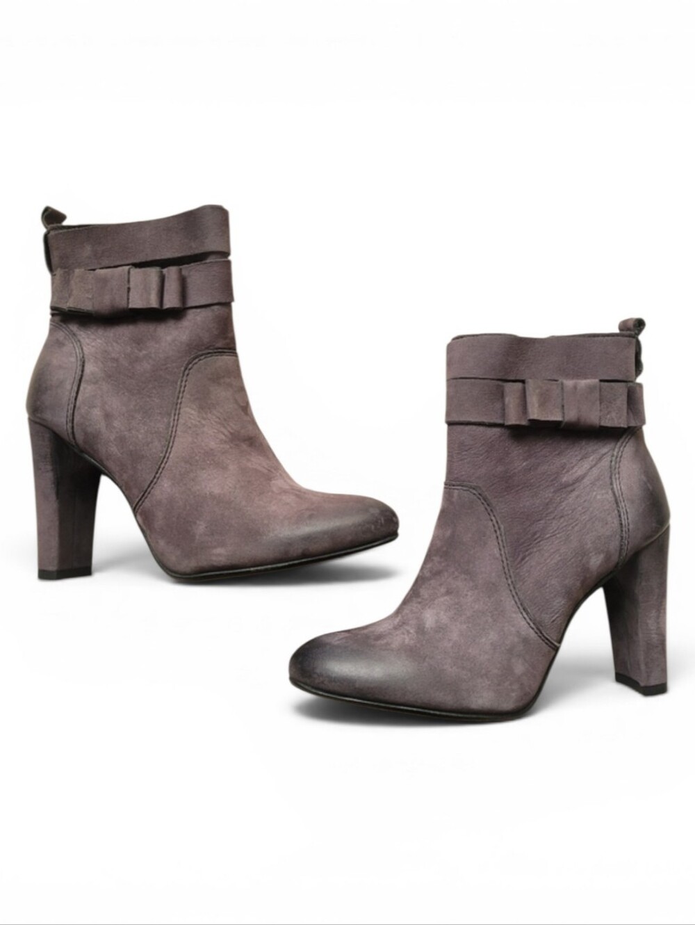 NWOT Leather Gray Ankle Boots - Size 36 European (5.5 - 6 US)